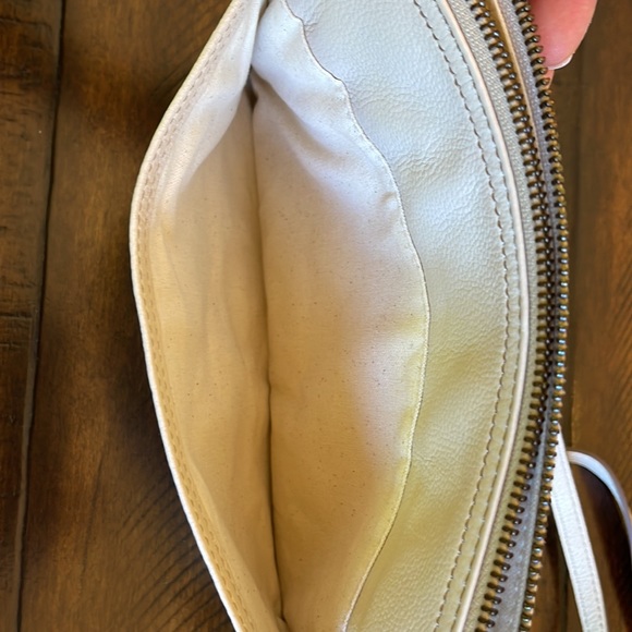 NWOT Margot Nude Pink Leather Crossbody Bag - Picture 4 of 10